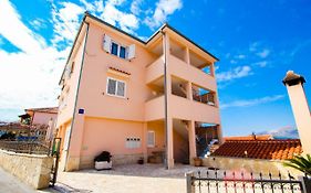 Apartments Zlatka